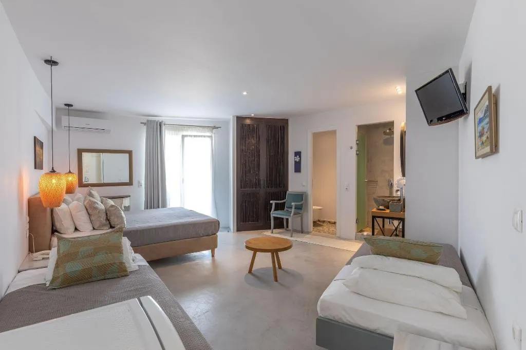 Room CAPACITY 4 Room, Villa Konstantin Rooms & Suites, Mykonos