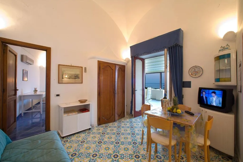 Room, La Caravella Positano, Naples