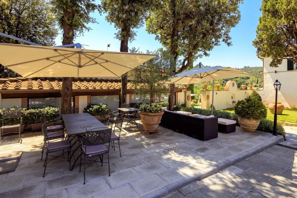 Terrace, Relais Villa Il Sasso, Florence