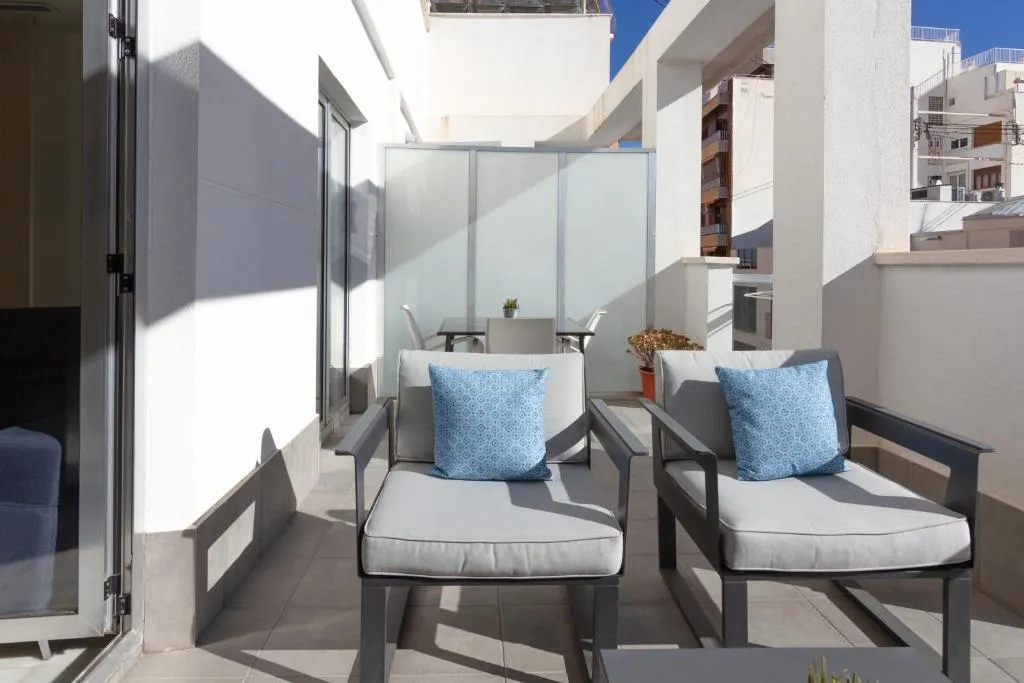 APARTMENT SUPERIOR WITH TERRACE Room, La Milagrosa, Costa Blanca