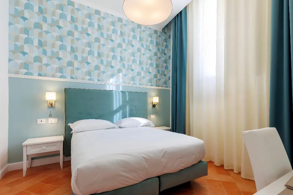 DOUBLE ECONOMY Room, D'amalfi Hospitality, Naples