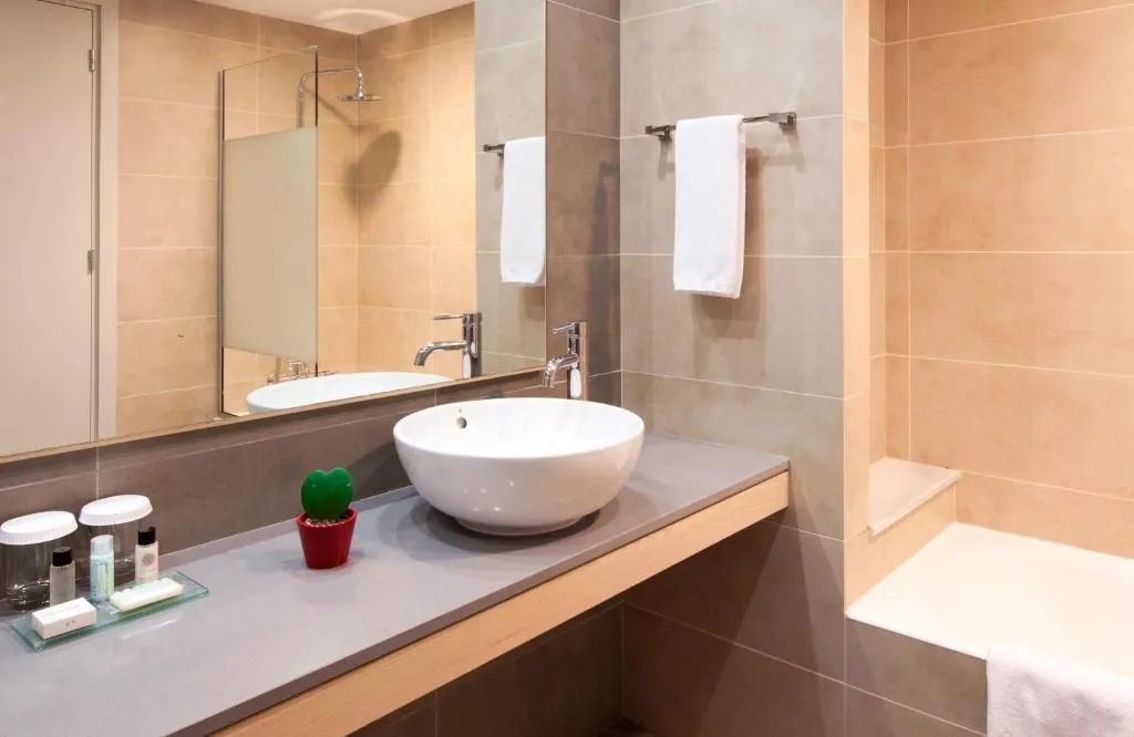 Double or Twin WITHOUT BALCONY Room, Capital Coast Resort and Spa, Cyprus
