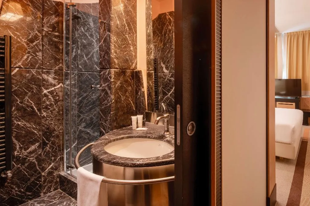 Room, UNA HOTELS Malpensa, Milan