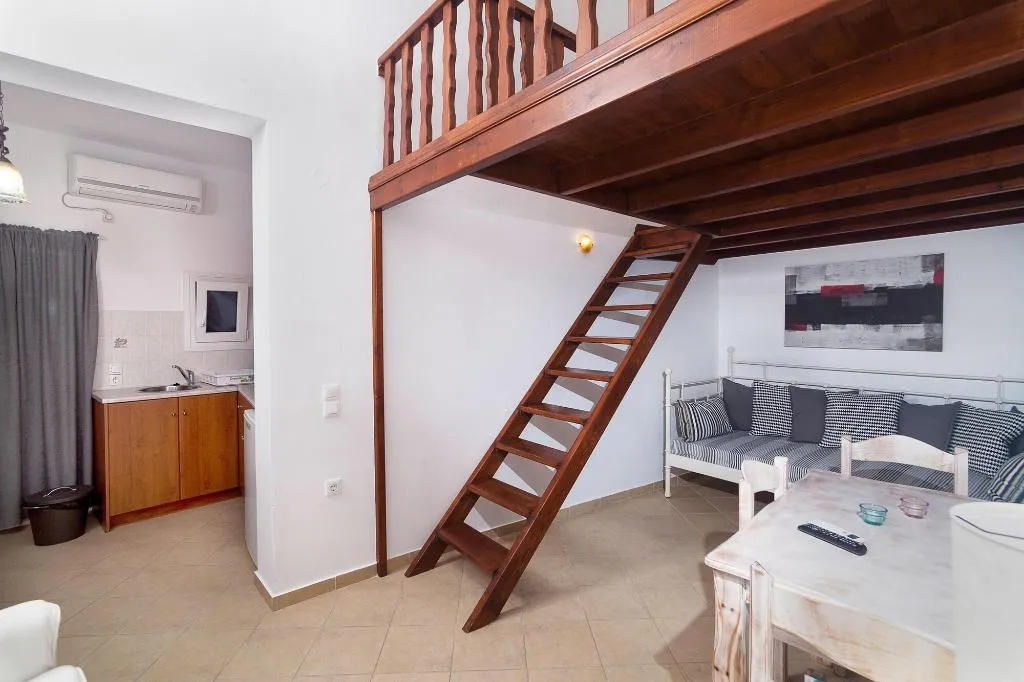 Room, Aelia Suites, Santorini