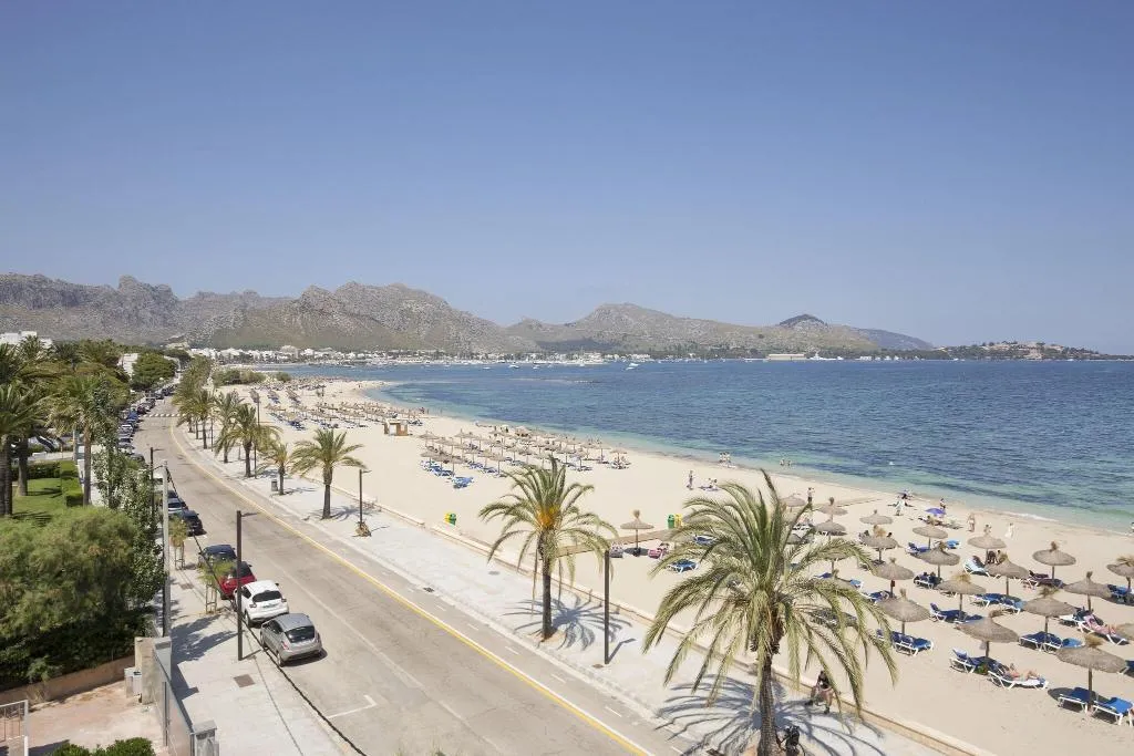Beach, Hobby Club, Majorca