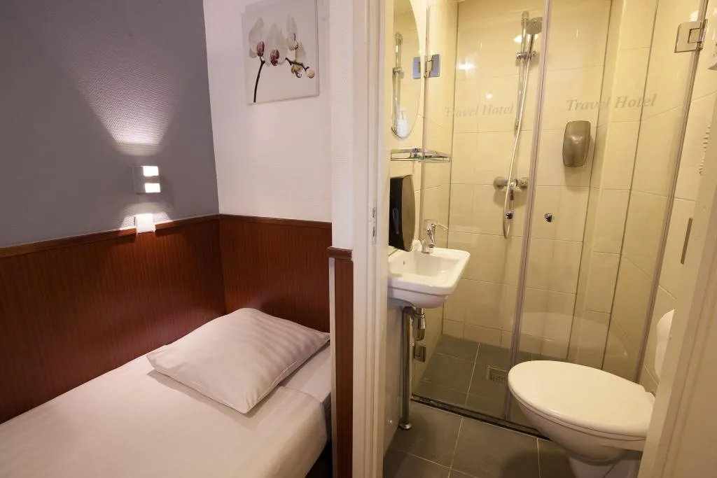 SINGLE STANDARD Room, Travel, Amsterdam