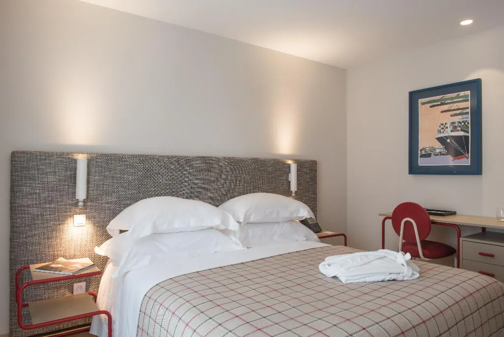 DOUBLE PREMIUM Room, The Editory House Ribeira Hotel, Porto