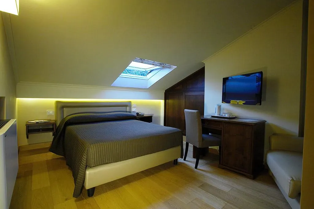 Double or Twin STANDARD Room, Airone Wellness Hotel, Catania