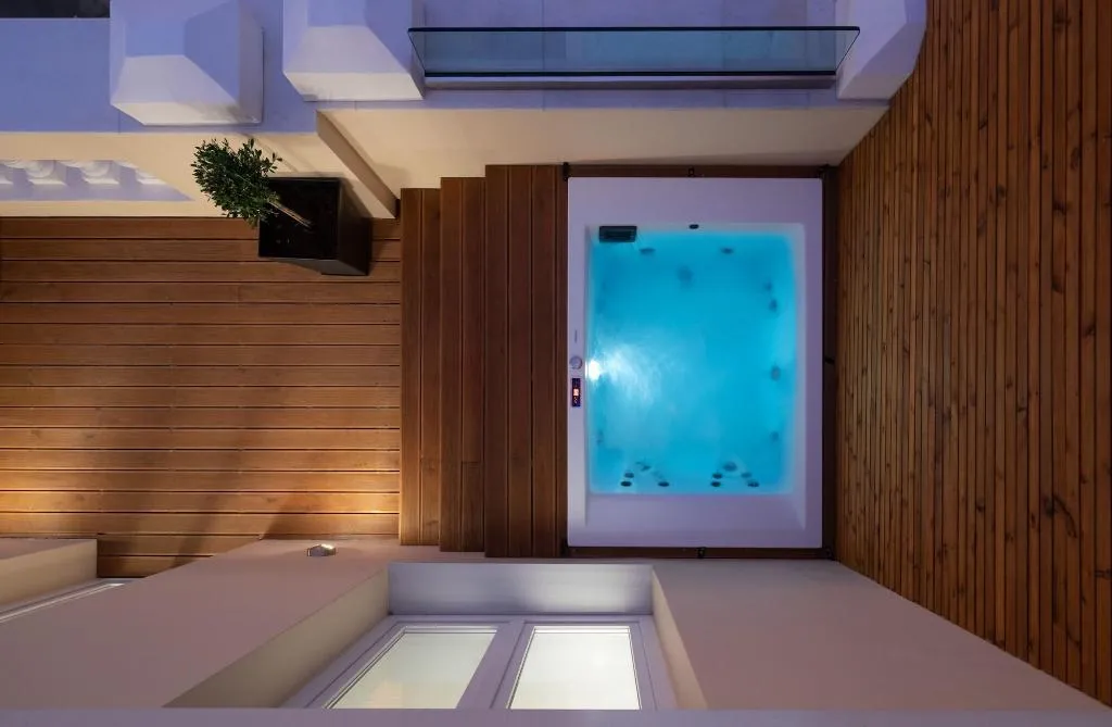 Room, Praxitelous Luxury Suites, Athens