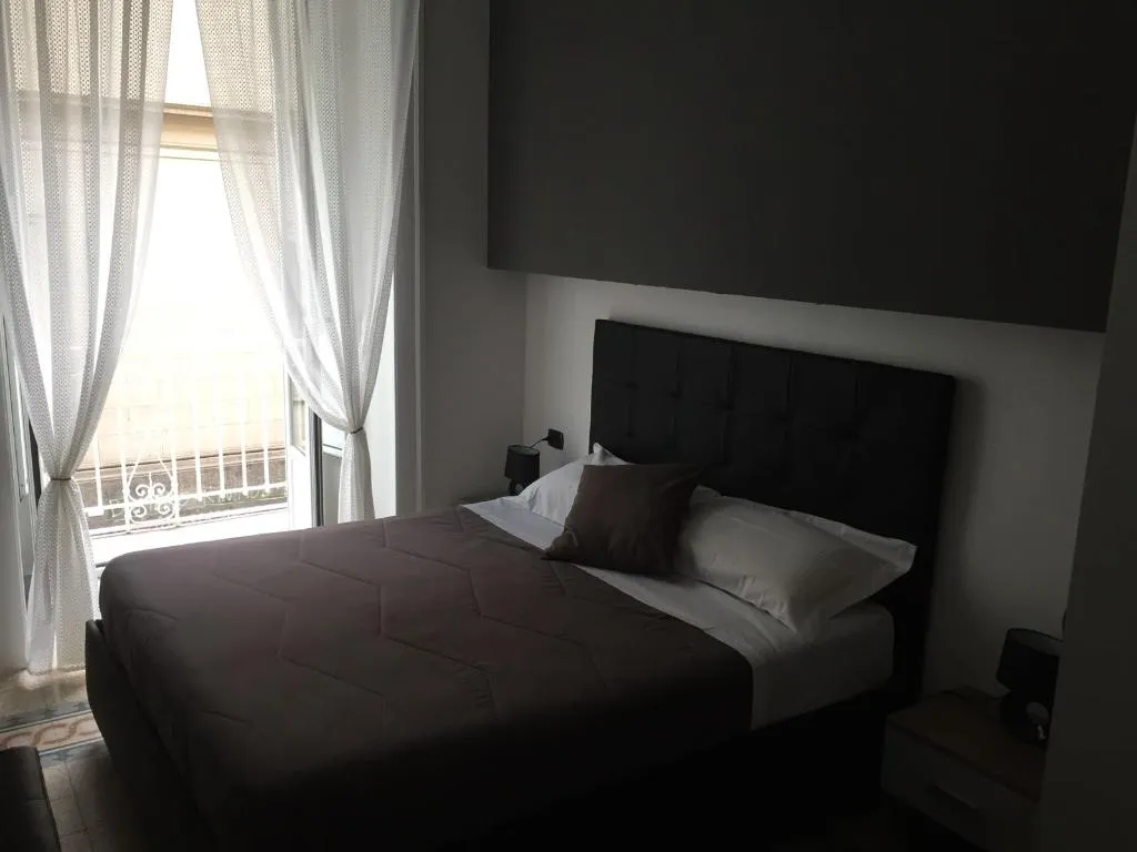DOUBLE SUPERIOR Room, MB95 - Mezzocannone Luxurious Bed&Breakfast, Naples