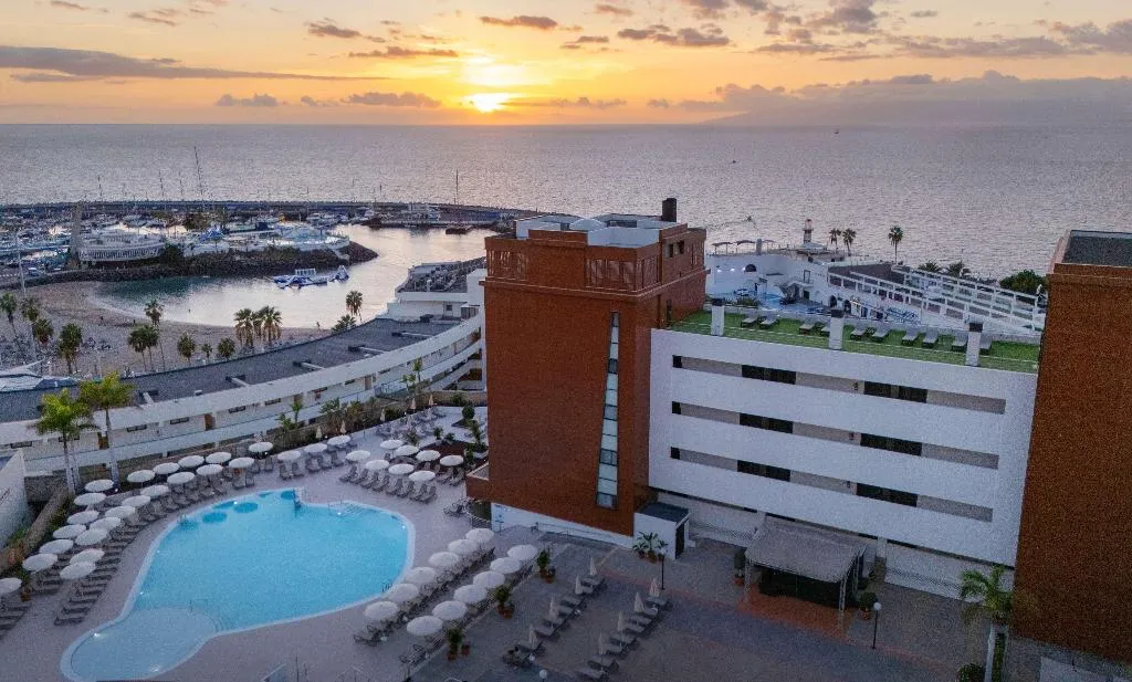 Pool, AluaSoul Costa Adeje (Adults Only +16), Tenerife