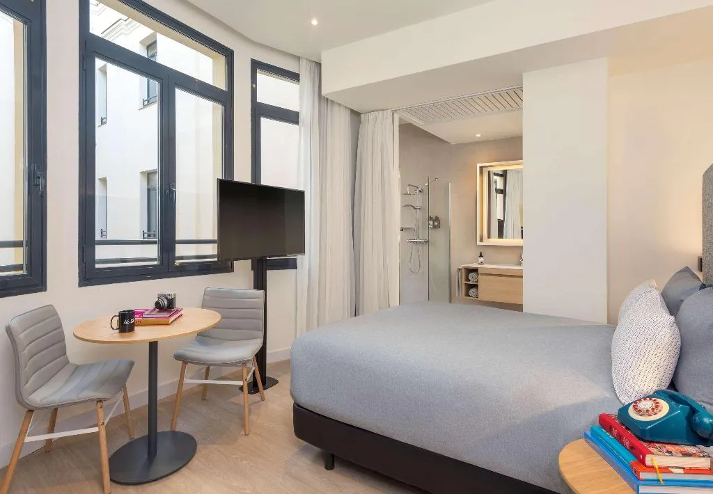 DOUBLE STANDARD Room, Innside Madrid Gran Via, Madrid