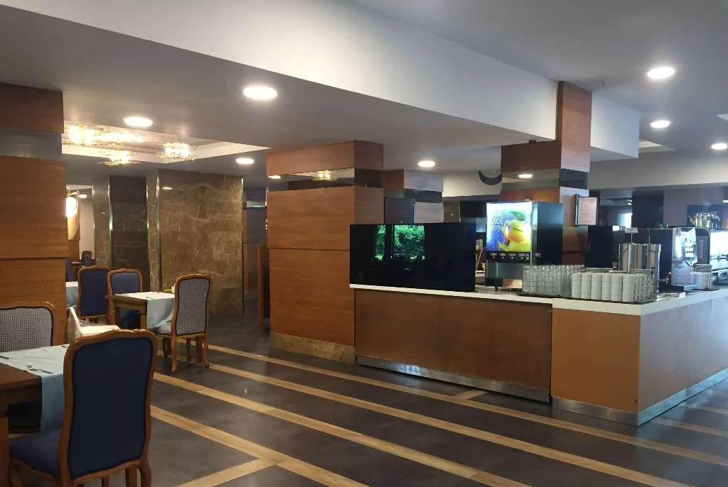 Restaurant, Wyndham Garden Lara, Antalya