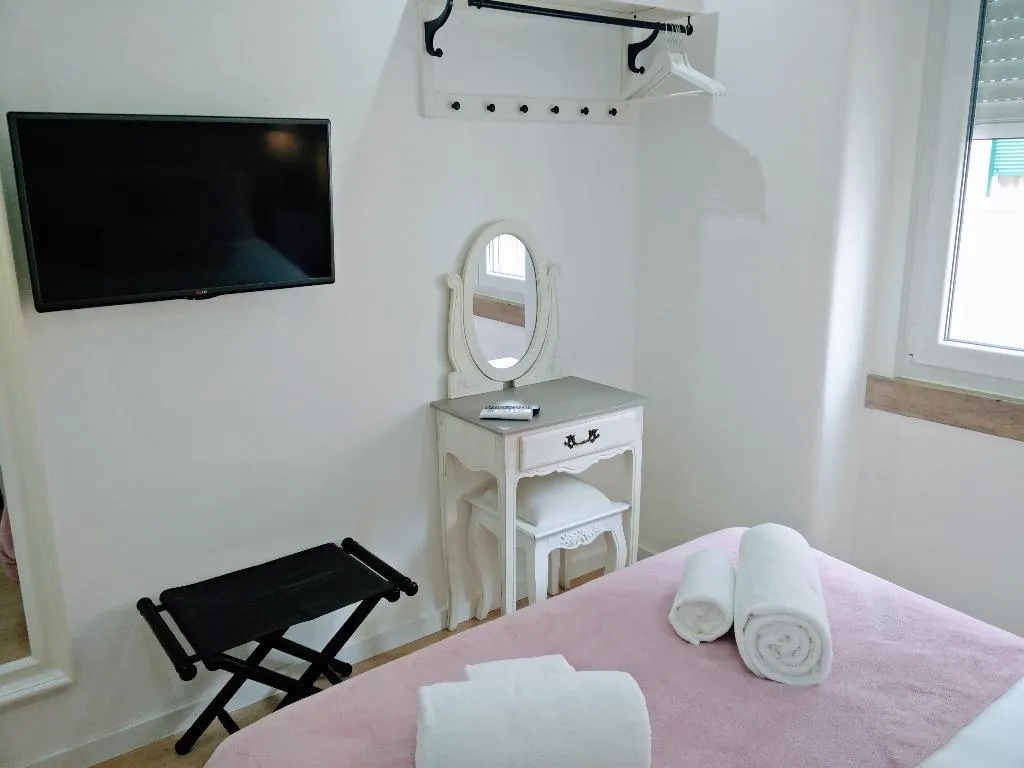 JUNIOR SUITE STANDARD Room, Lisbon Terrace Suites Guesthouse, Lisbon