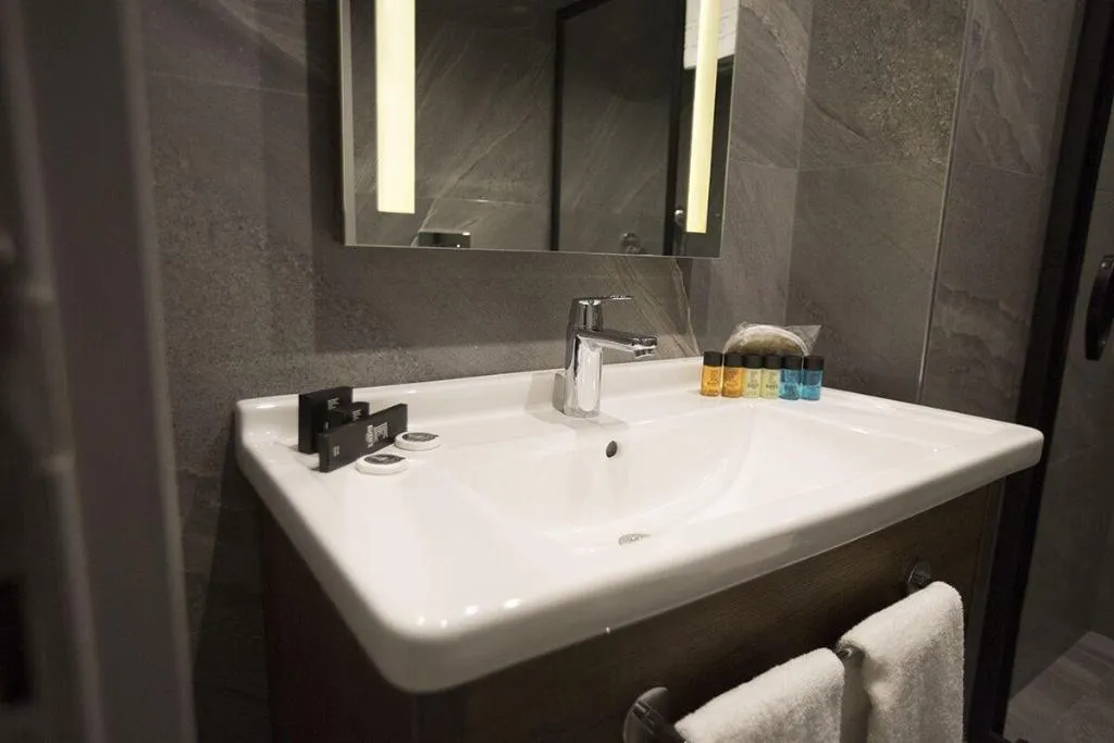 TWIN STANDARD Room, Emen'S Otel, Izmir