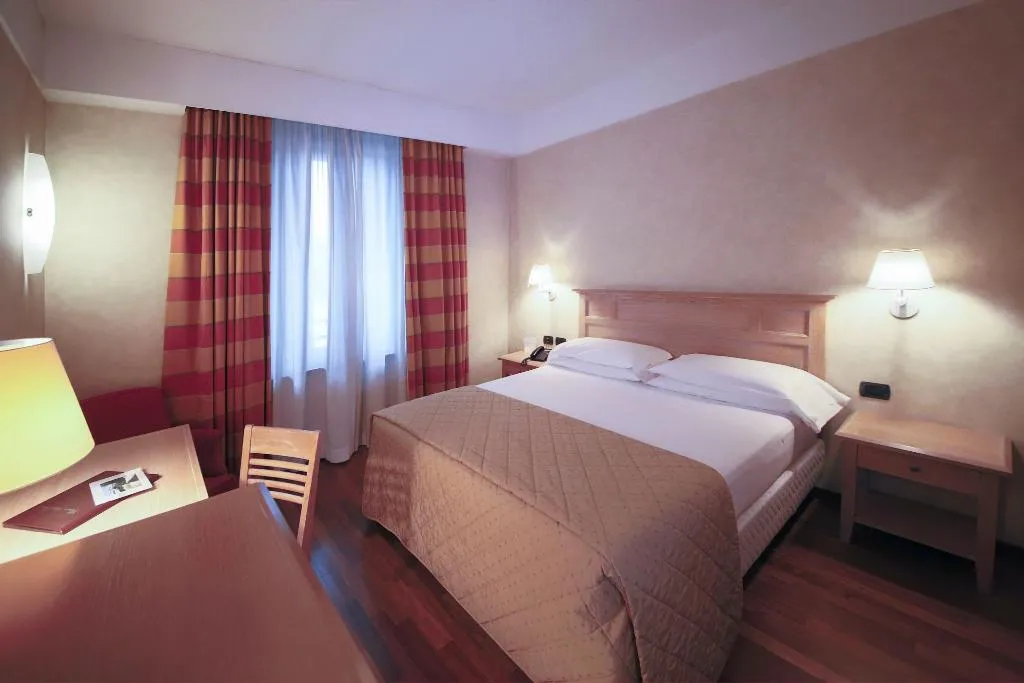 DOUBLE PRESTIGE Room, Monica Hotel Fiera, Milan