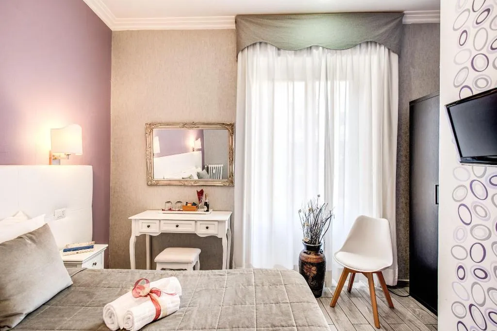 Room, Marta Inn, Rome