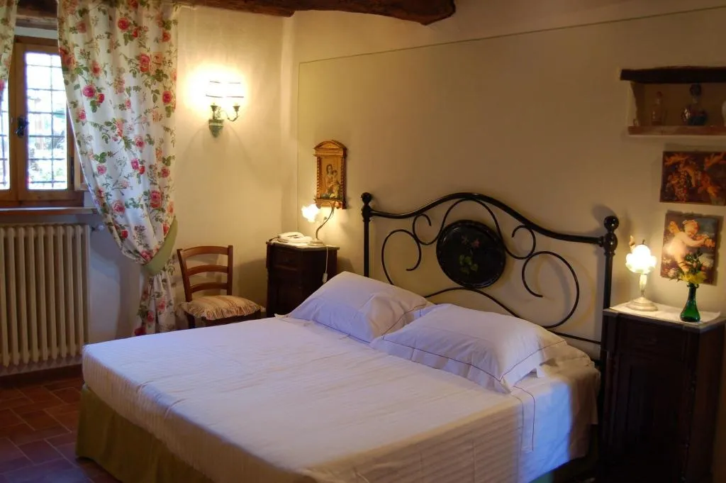 Room, Belvedere Di San Leonino, Florence