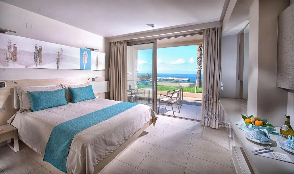 FAMILY ROOM SUPERIOR SEA VIEW Room, Royal & Imperial Belvedere Resort, Crete