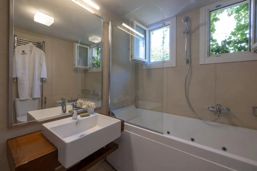 TOWNHOME CITY VIEW Room, Rimondi Hotels Rethymnon, Crete
