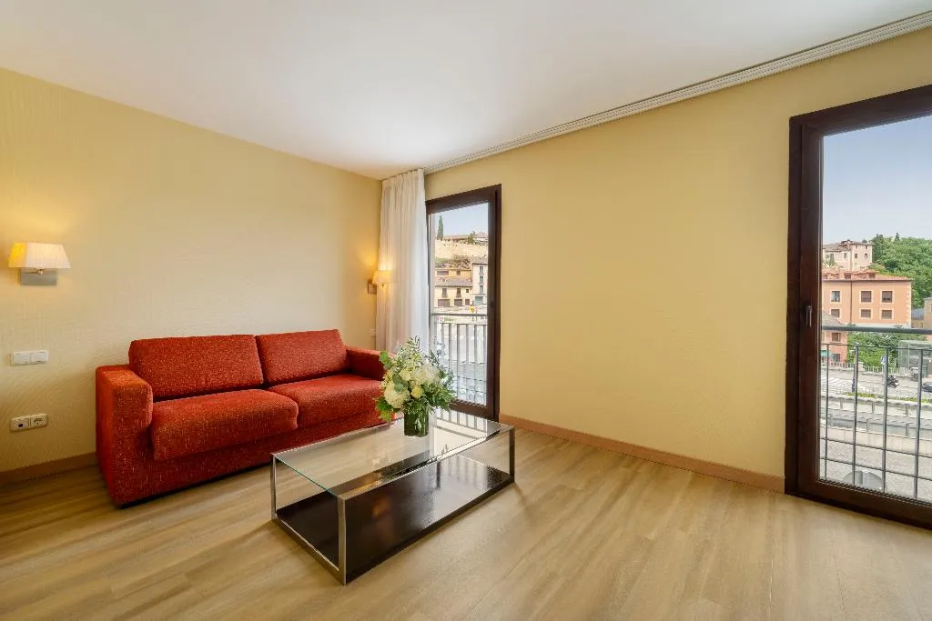 SUITE STANDARD Room, Eurostars Plaza Acueducto, Madrid