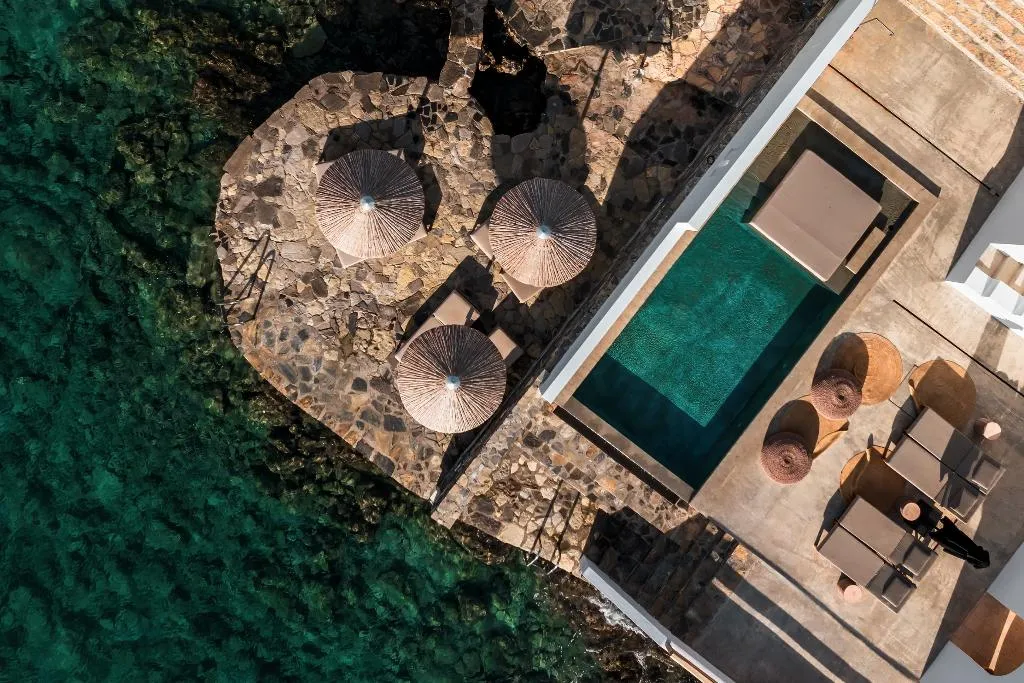 VILLA WITH PRIVATE POOL Room, Minos Beach Art Hotel, a Member of Design Hotels, Crete
