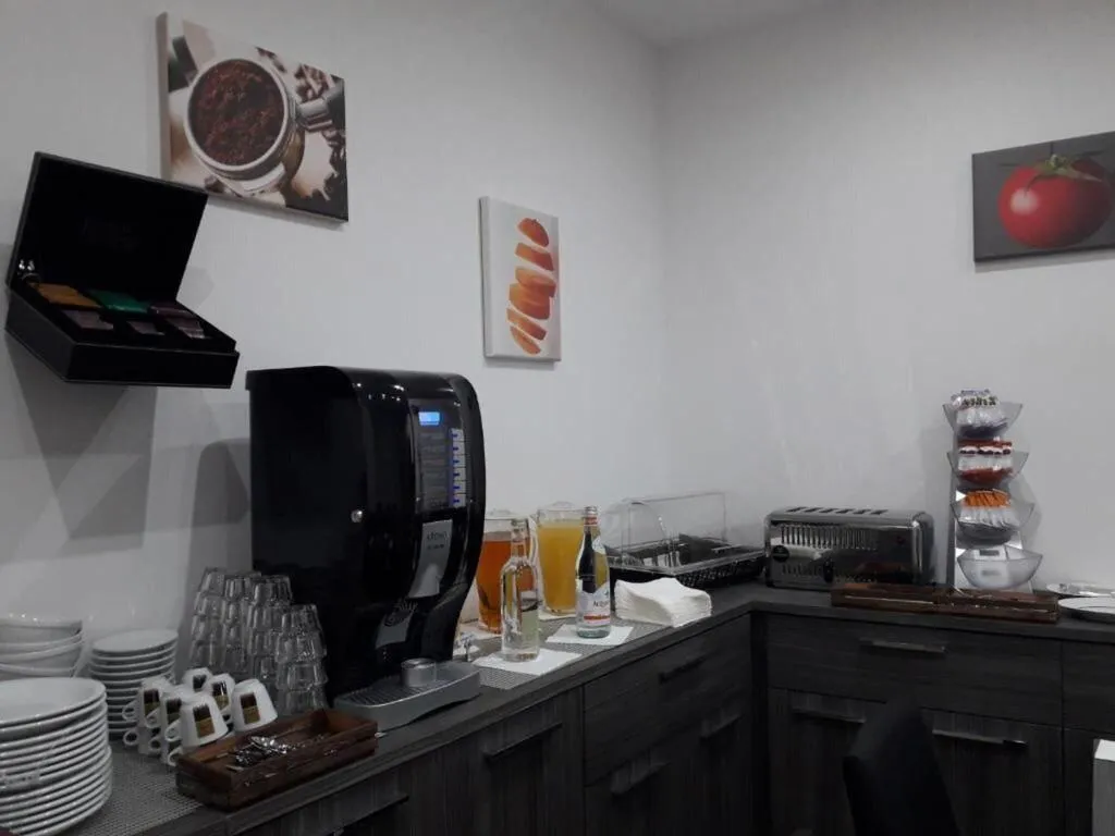 Restaurant, Tj Boutique Accommodation, Malta