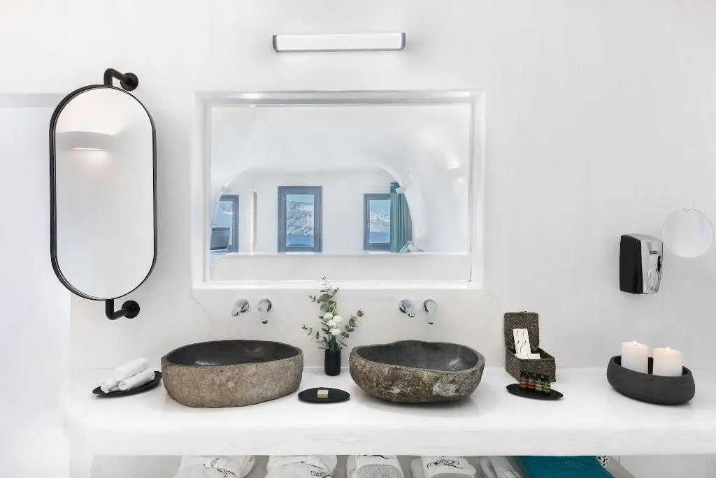 Room, Maregio Suites, Santorini
