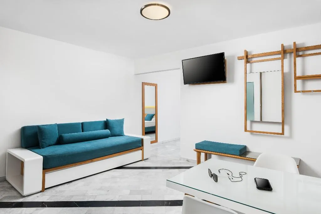 APARTMENT EXECUTIVE Room, Maleme Mare Apartments, Crete