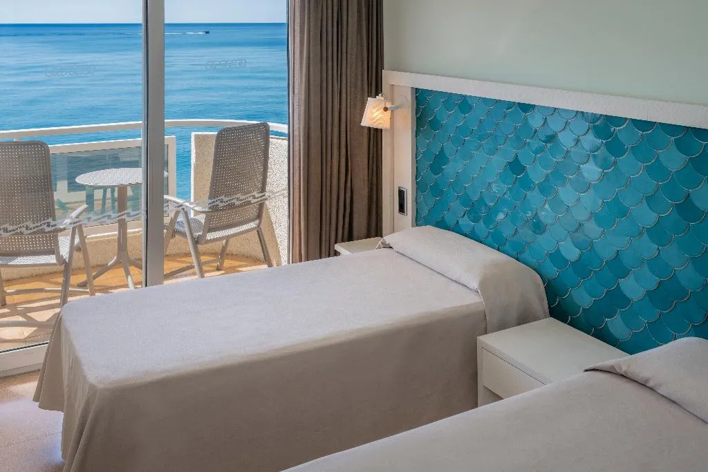 Double or Twin PREMIUM Room, Caprici Beach Hotel & Spa, Costa Brava