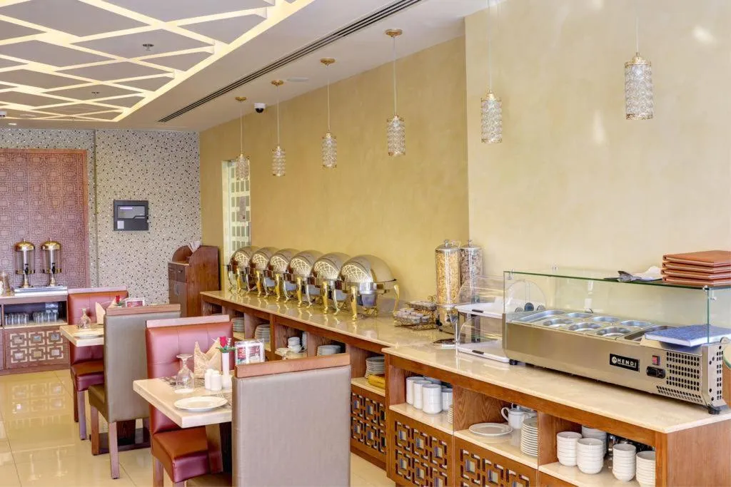 Restaurant, Time Dunes Hotel Apartment - Al Barsha, Dubai