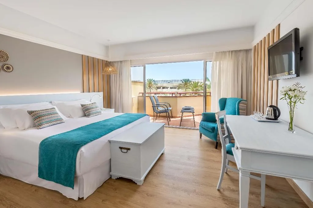 Double or Twin POOL VIEW Room, Barcelo Corralejo Bay, Fuerteventura