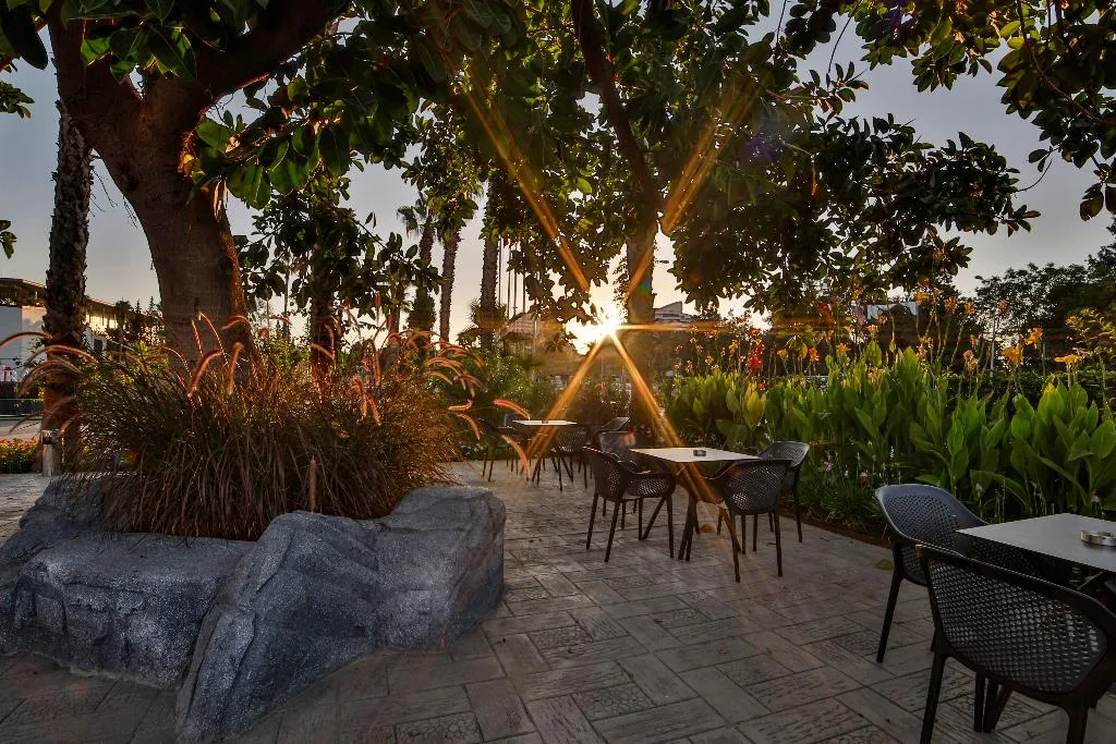 Terrace, Nashira City Resort Hotel, Antalya