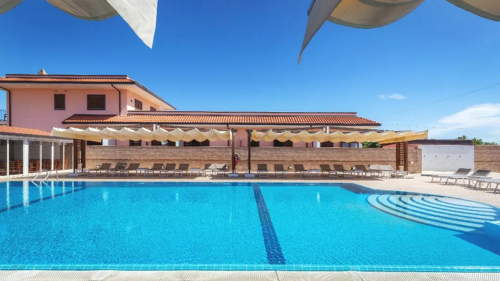Pool, La Terra Dei Sogni Country Hotel, Catania
