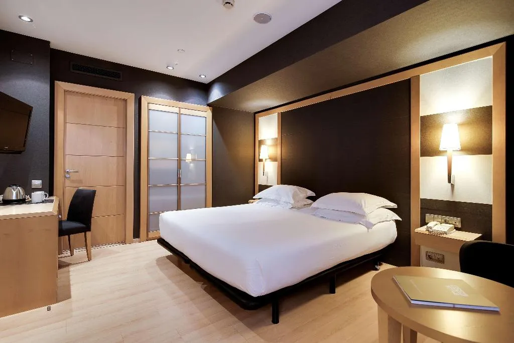 Room, Barcelona Universal, Barcelona