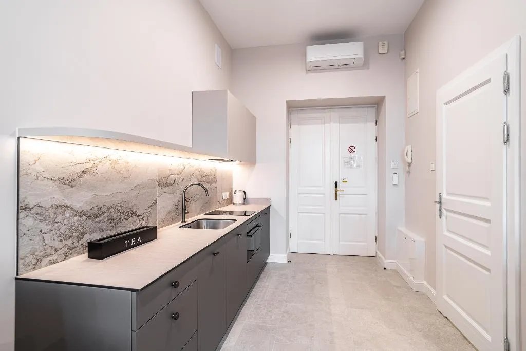 STUDIO CITY VIEW Room, Venetian House Market Square Aparthotel, Krakow