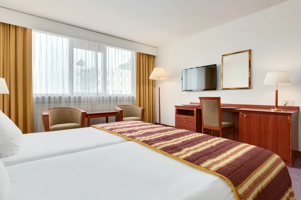 DOUBLE SUPERIOR Room, NH Maastricht, Amsterdam