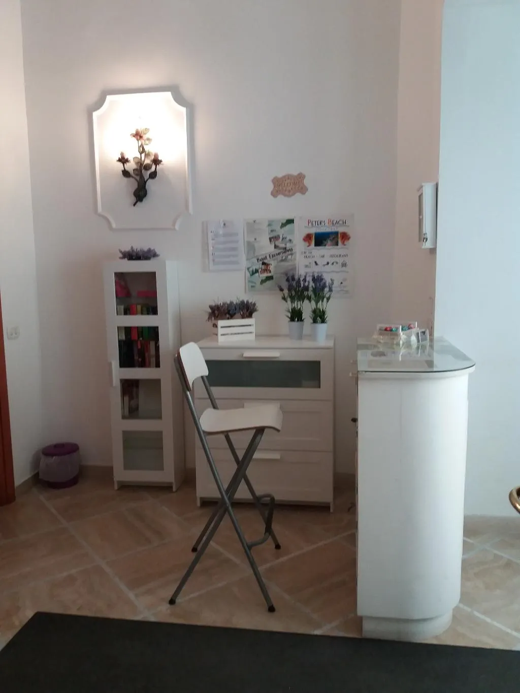 Lobby, Sorrento Town Suites, Naples