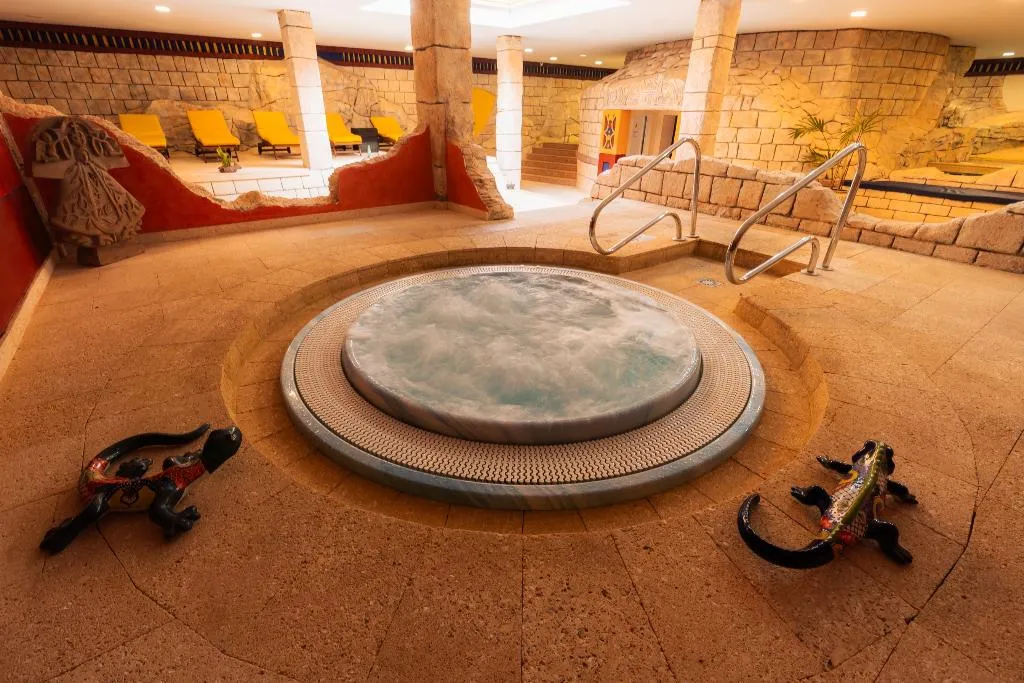 Sports and Entertainment, Europe Villa Cortes, Tenerife