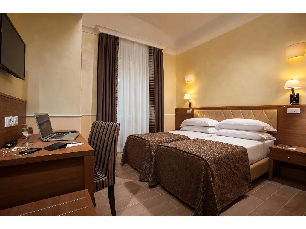 Double or Twin ANNEX Room, Hotel Kennedy, Rome