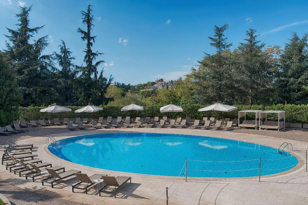 Pool, NH Roma Villa Carpegna, Rome