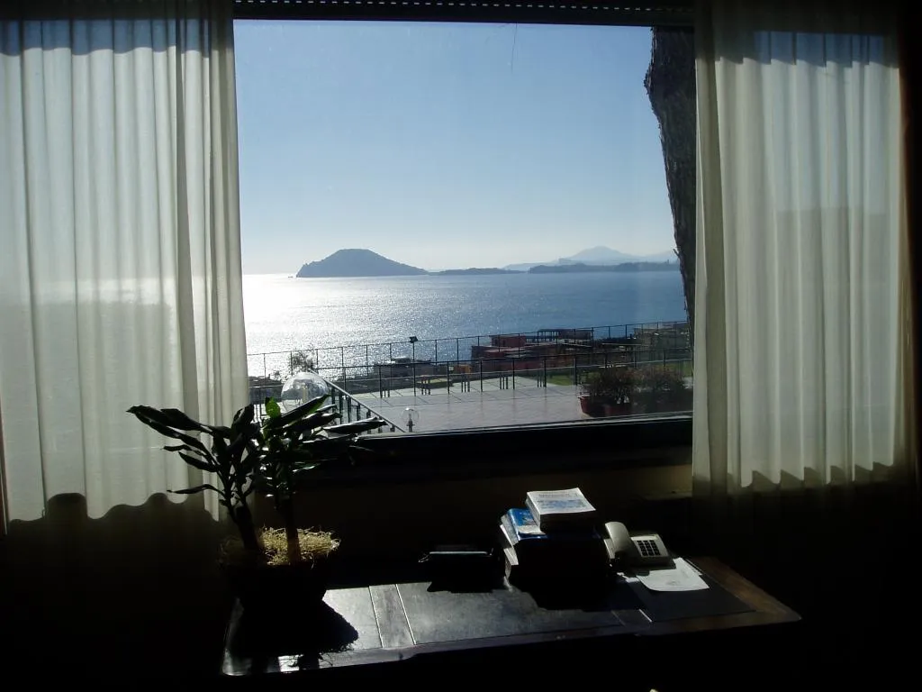 APARTMENT BAY VIEW Room, Miramare Residence, Naples