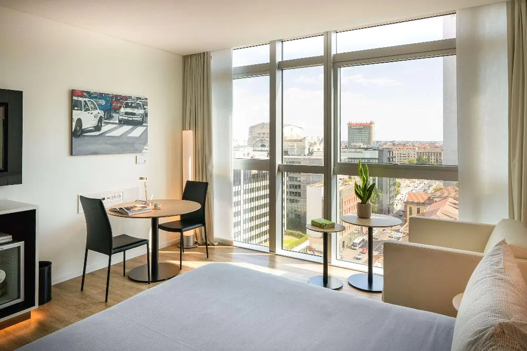 Room, Innside Milano Torre Galfa, Milan