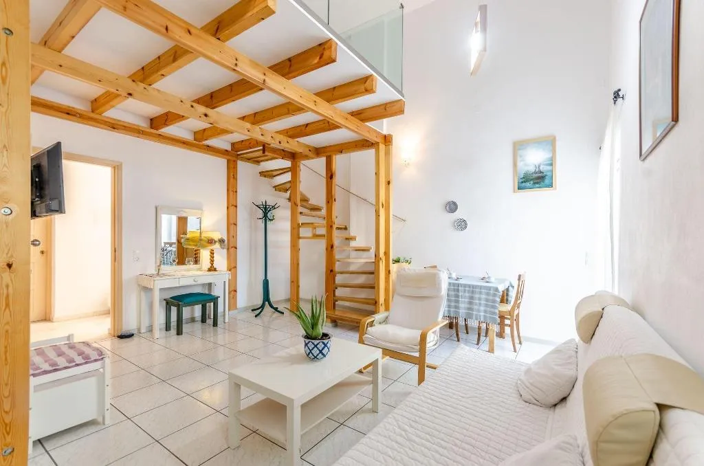 Room, Happiness Apartments, Crete