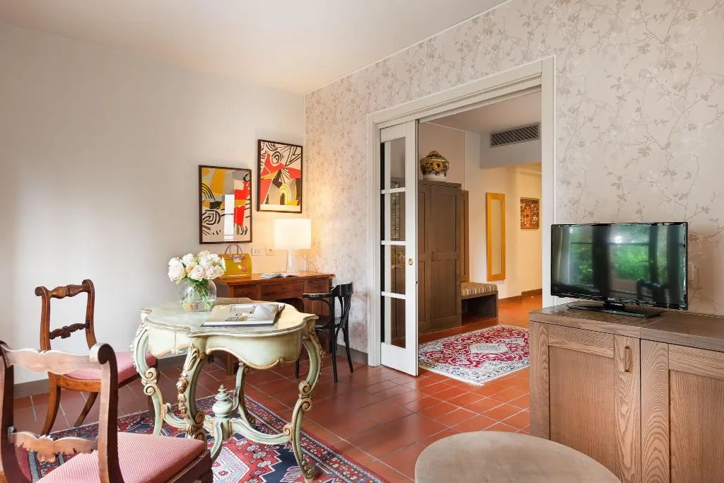 SUITE TWO BEDS Room, Villa San Paolo, Florence