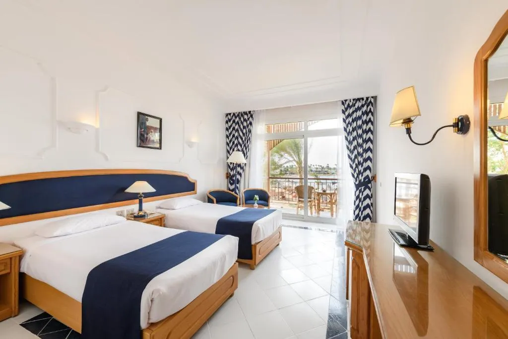SUITE BEACH FRONT Room, Desert Rose, Red Sea Riviera
