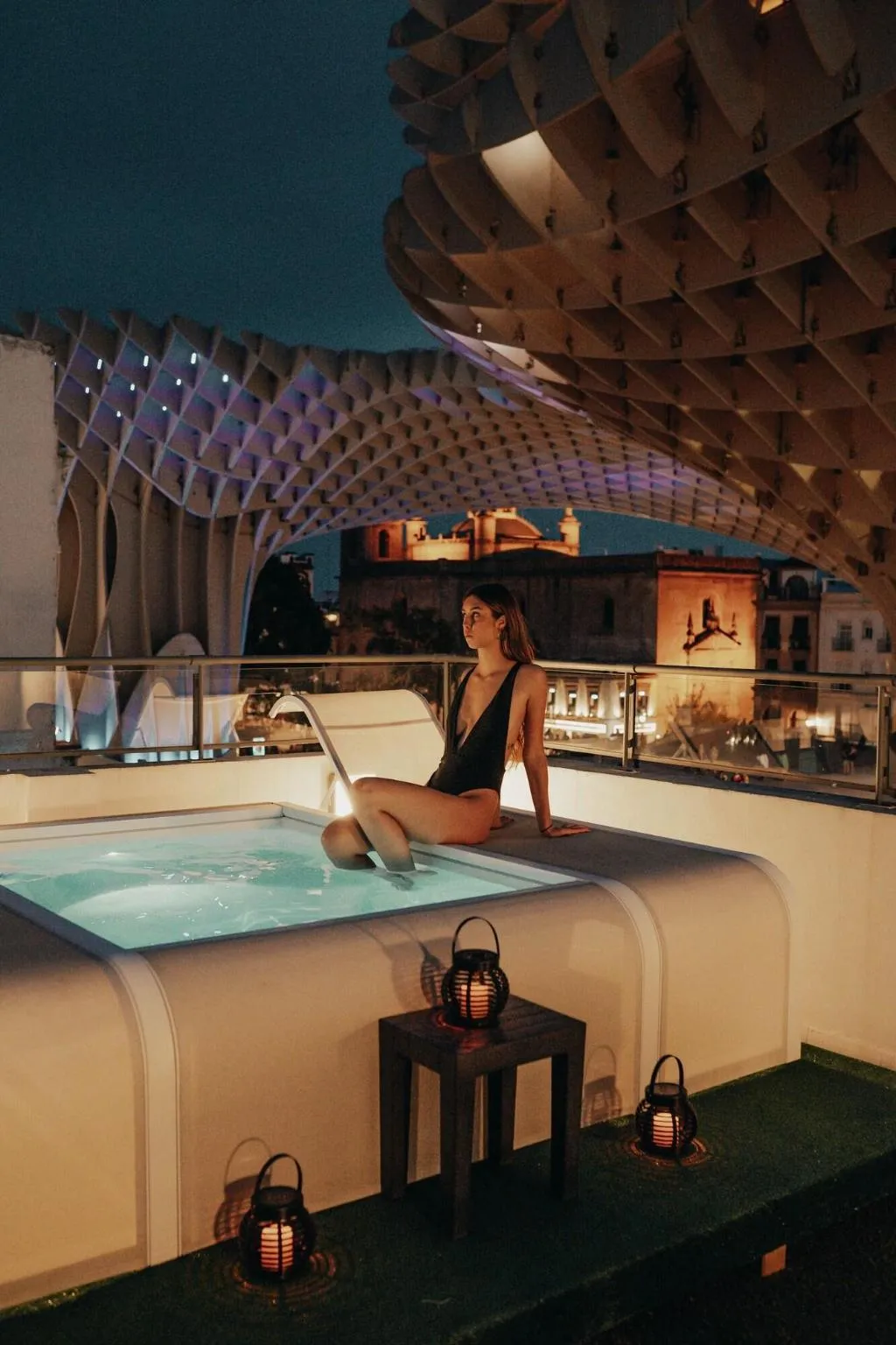 Pool, Welldone Metropol, Seville