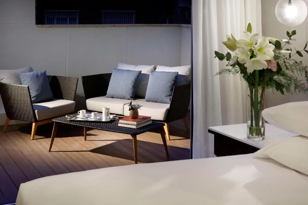 Room WITH TERRACE Room, Hyatt Regency Hesperia Madrid, Madrid