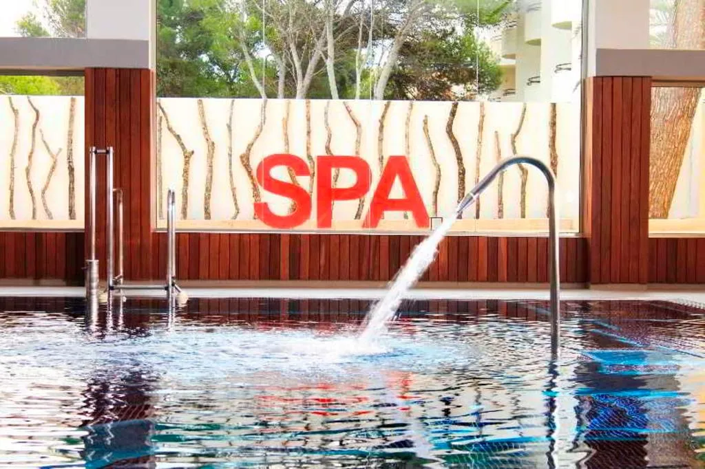 Sports and Entertainment, Bella Playa, Majorca