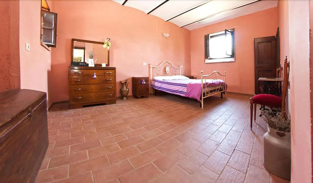 Room, Perugia Farmhouse, Perugia